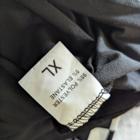 Checkered Sleeve 3@$15 CLOSET CLOSING - Picture 2 of 3